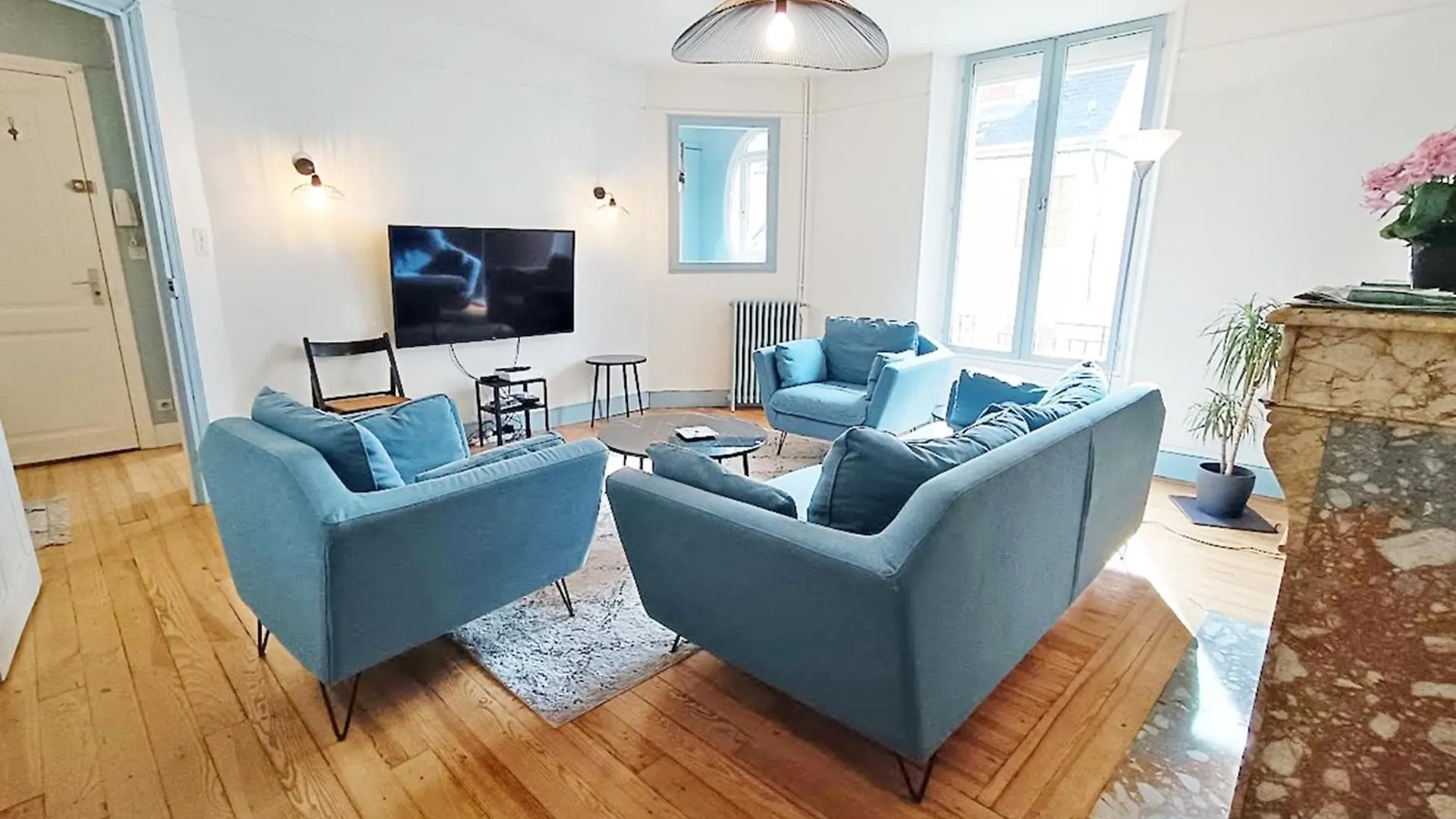 דירות Bagnères-de-Luchon Alphonse 52, Grand T4, Terrasse, Wifi, 6 Personnes