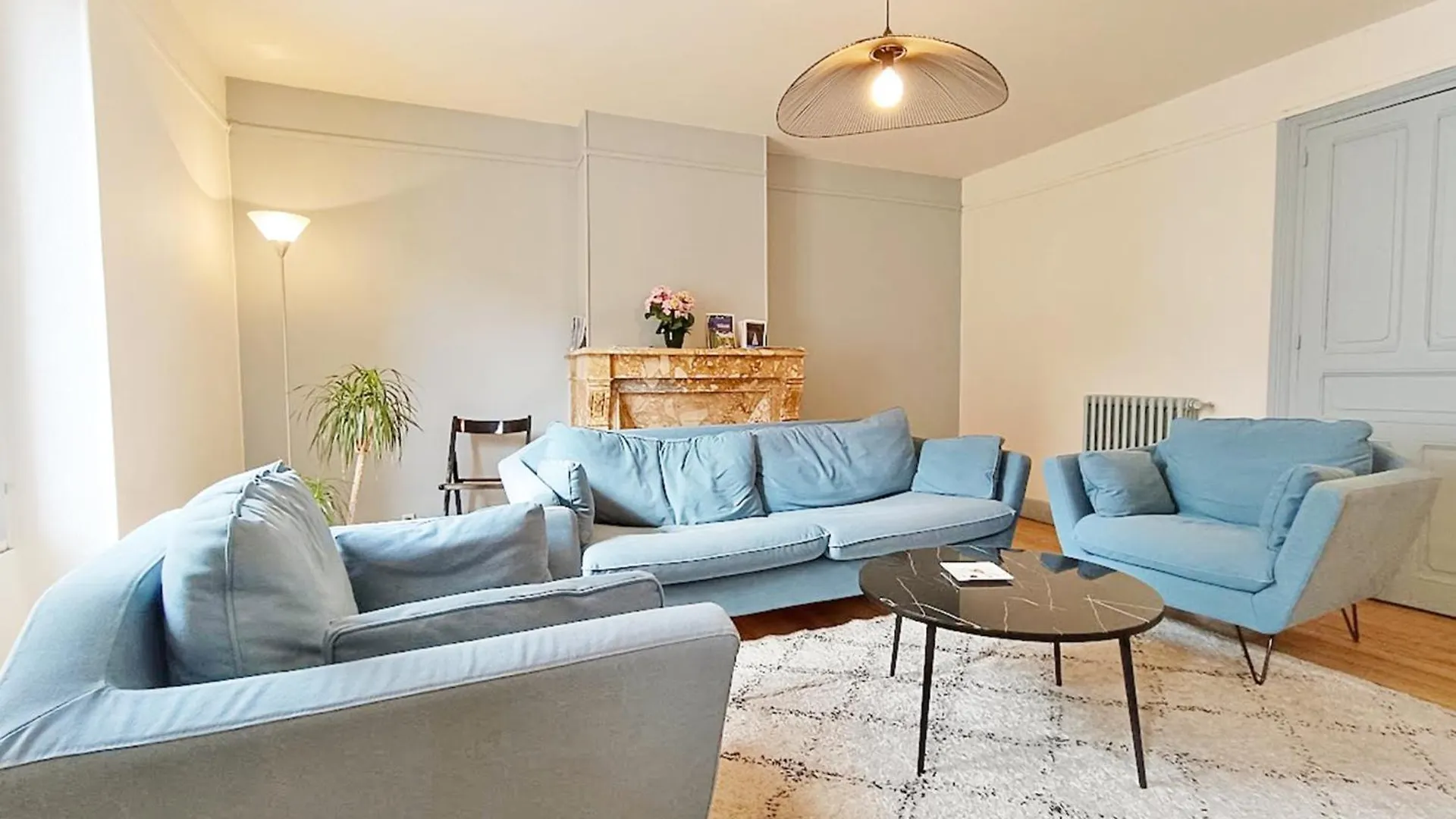 דירות Bagnères-de-Luchon Alphonse 52, Grand T4, Terrasse, Wifi, 6 Personnes