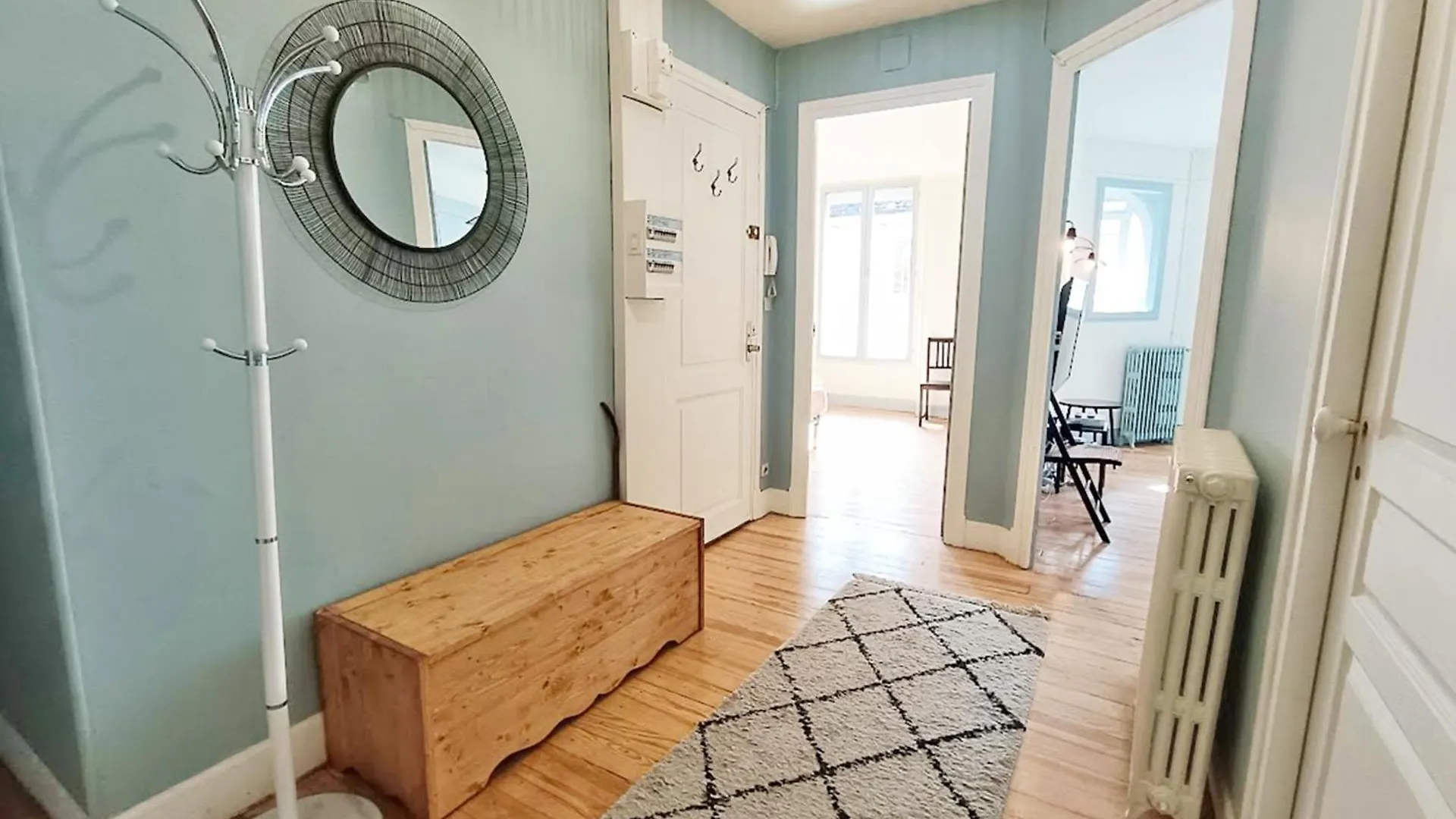 דירות Bagnères-de-Luchon Alphonse 52, Grand T4, Terrasse, Wifi, 6 Personnes